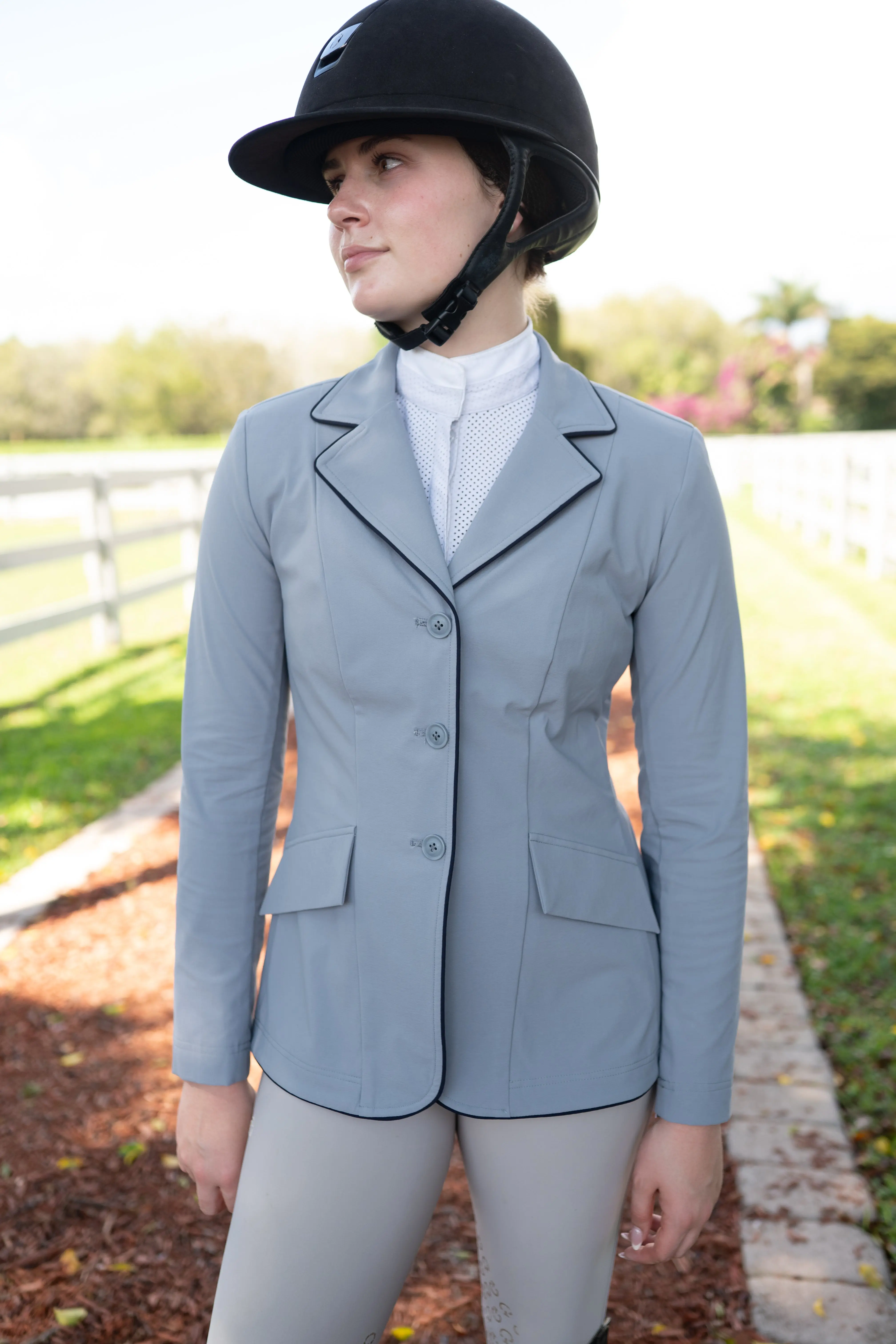 Grand Prix Ladies EQJ 3 Button Show Coat, Cadet Blue with Navy Piping - Image 2