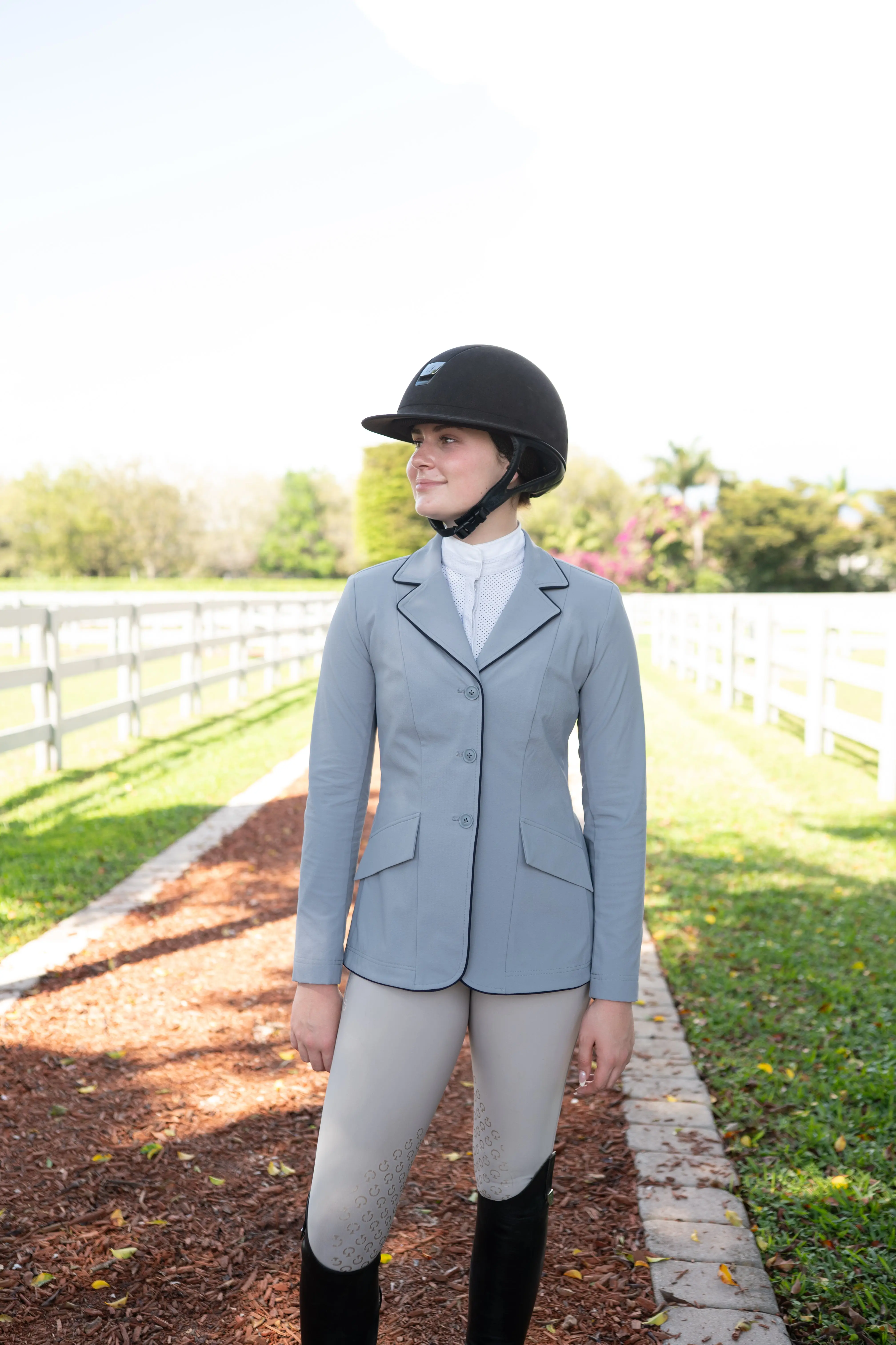 Grand Prix Ladies EQJ 3 Button Show Coat, Cadet Blue with Navy Piping - Image 5