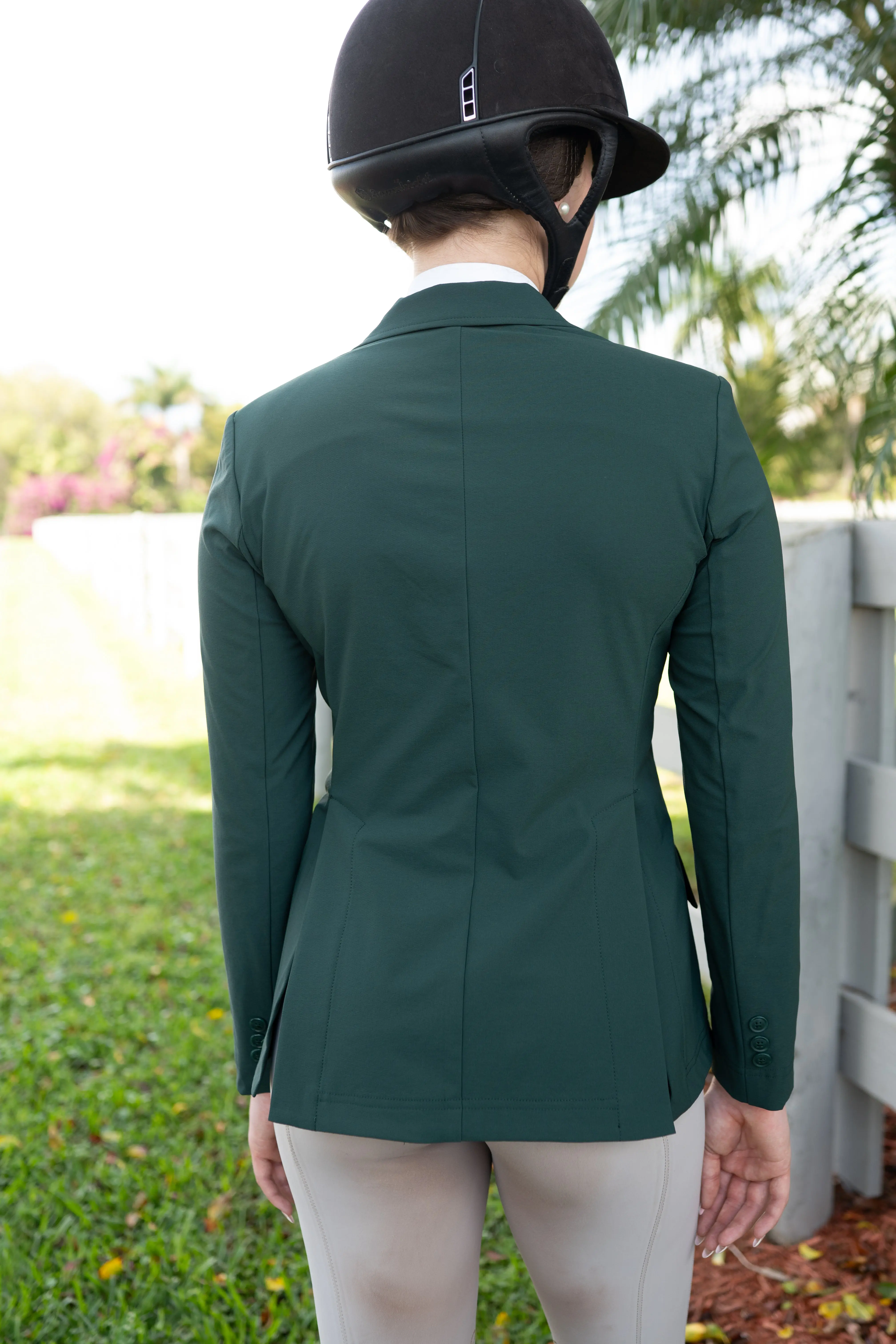 Grand Prix Ladies EQJ 3 Button Show Coat, NY Tech Fabric, New Green - Image 3